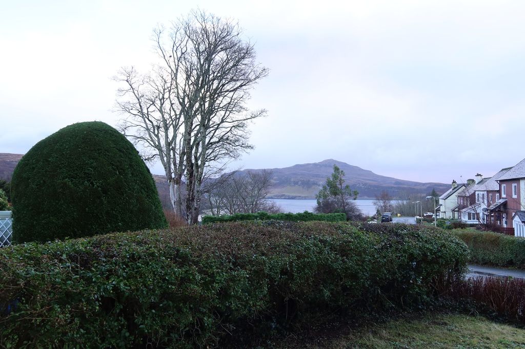 Property photo 3 of 30