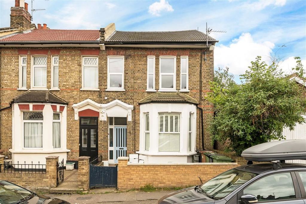 Property photo 1 of 6