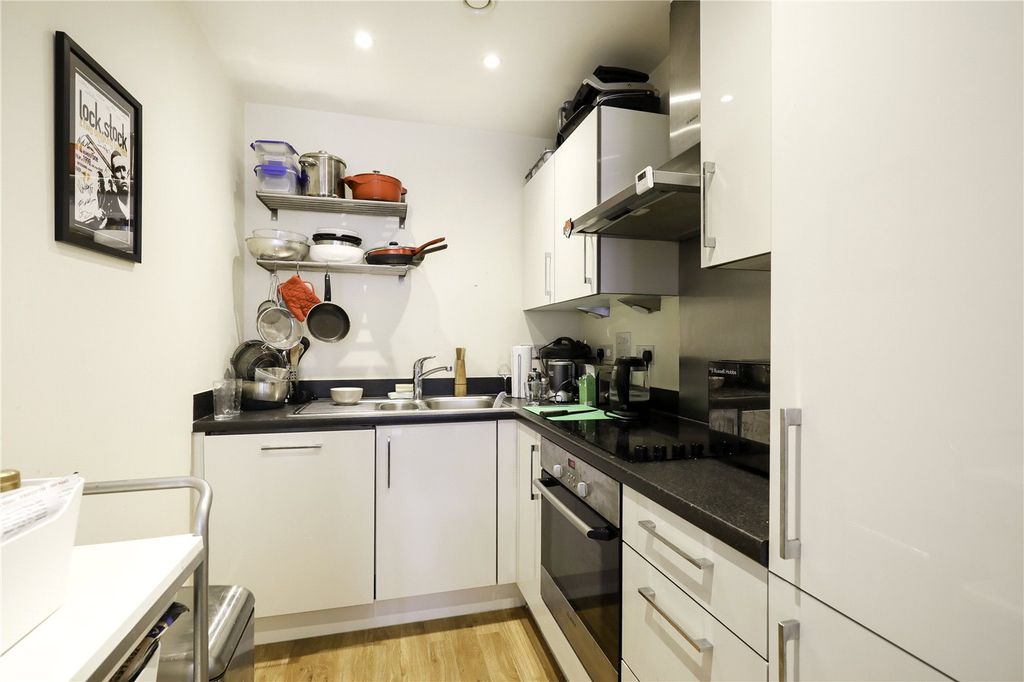 Property photo 3 of 10 Picture No. 07