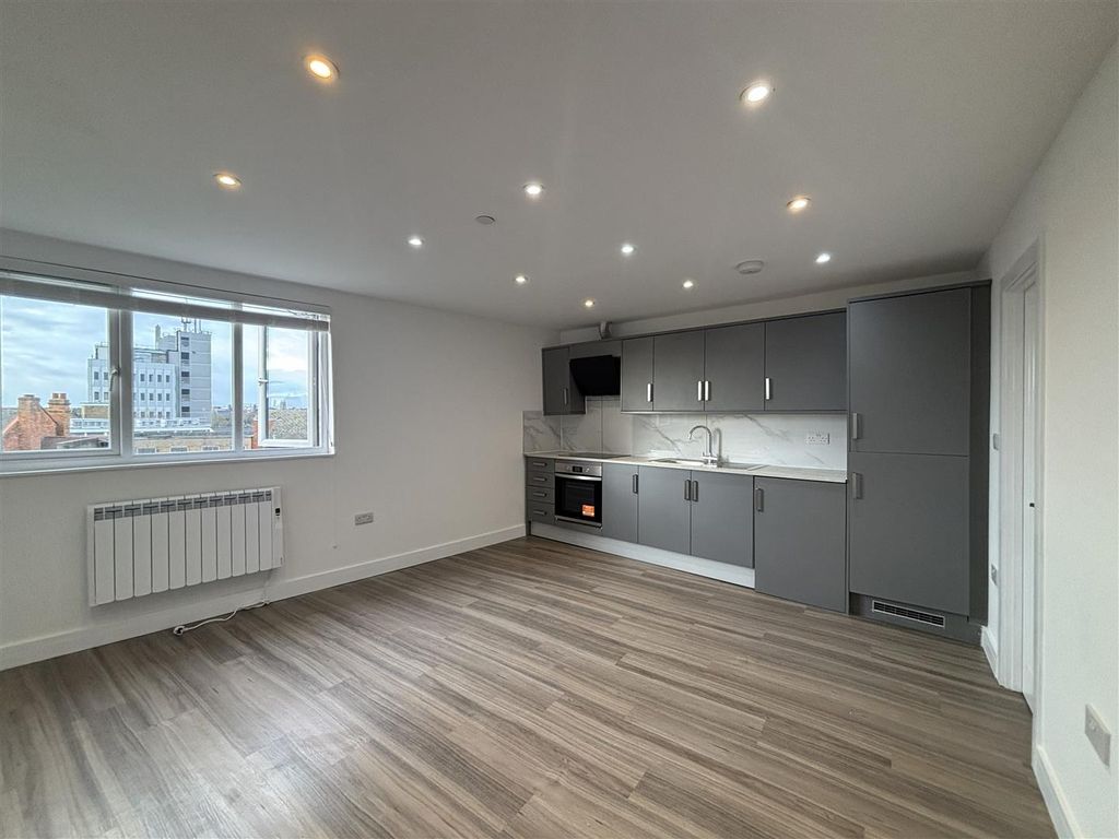 Property photo 3 of 10 Img_1621.Jpg