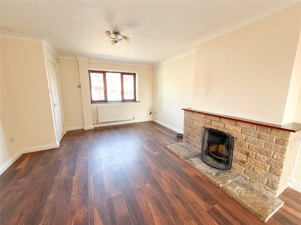 Property photo 3 of 11 Picture No. 04