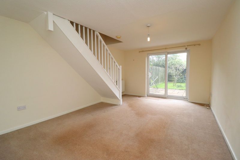 Property photo 2 of 7 Photo 3