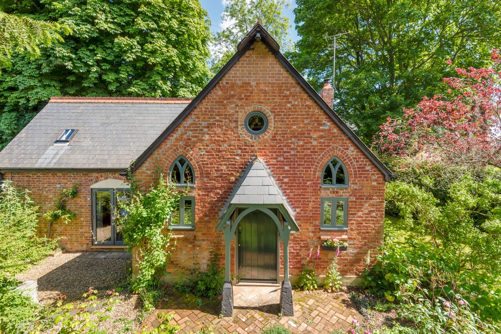 Property photo 1 of 17