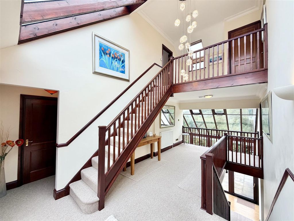 Property photo 3 of 49 Entrance Hallway