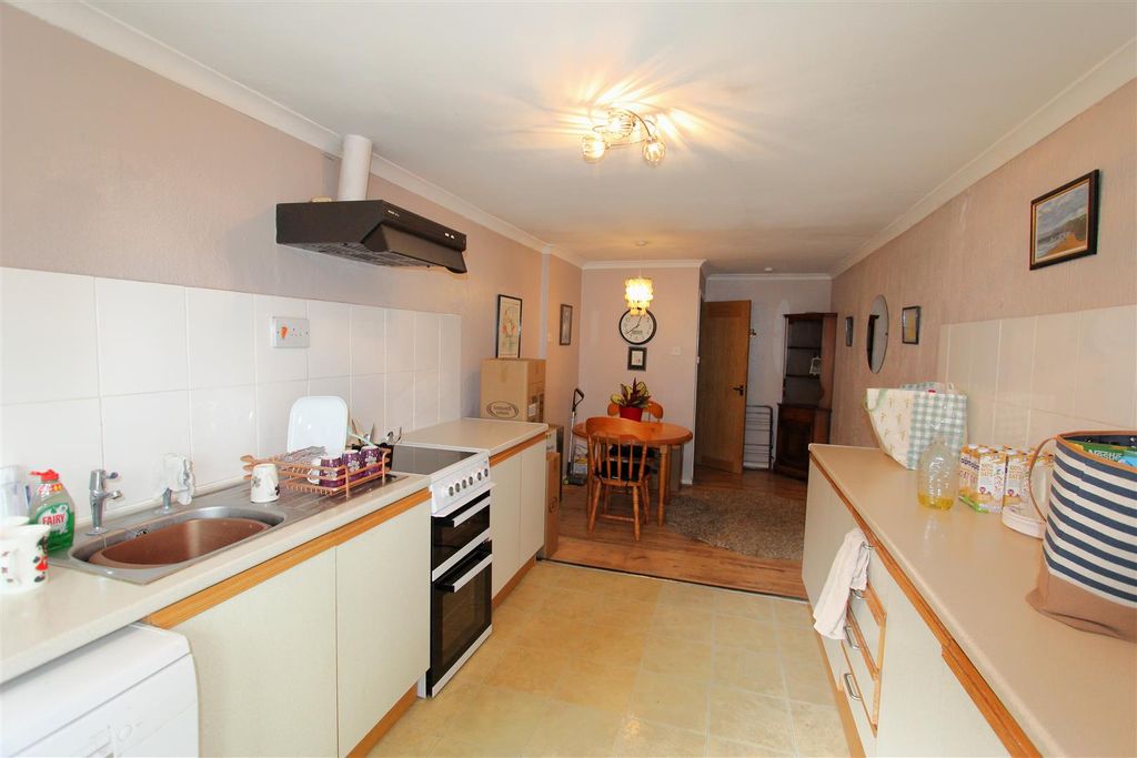 Property photo 3 of 18 3.Jpg