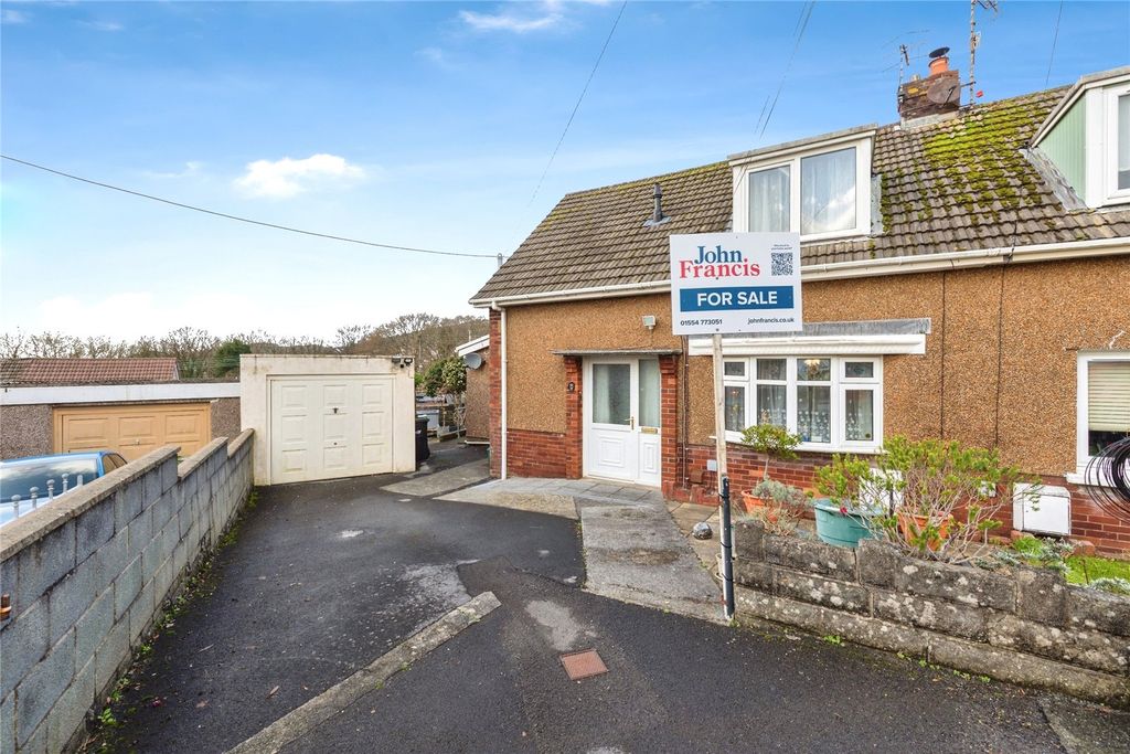 Property photo 1 of 18 Picture No. 02