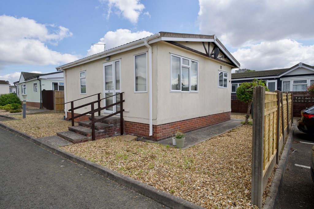 Property photo 1 of 13