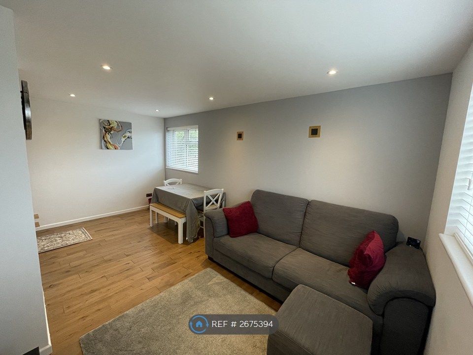 Property photo 3 of 16 Sofa Area