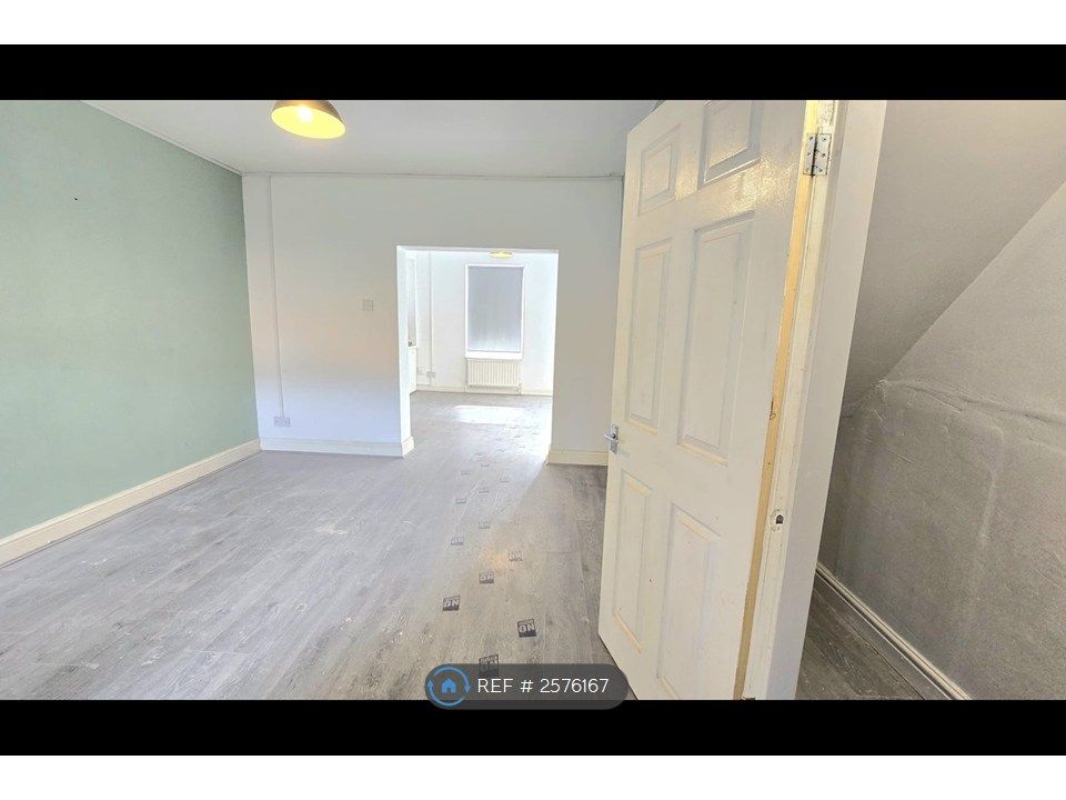 Property photo 3 of 16 Living Room And Diner