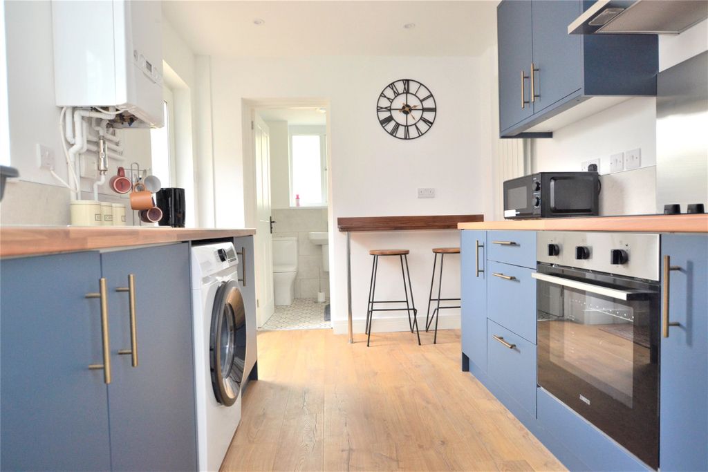 Property photo 3 of 14 Picture No. 14