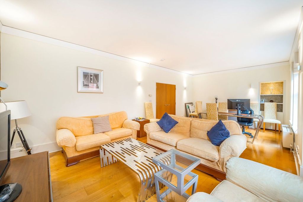 Property photo 3 of 7