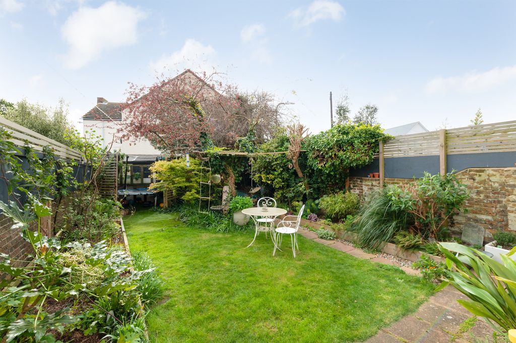 Property photo 2 of 19 Rear Garden