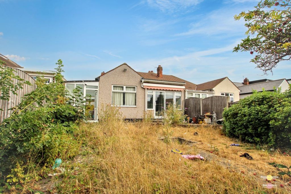Property photo 2 of 12