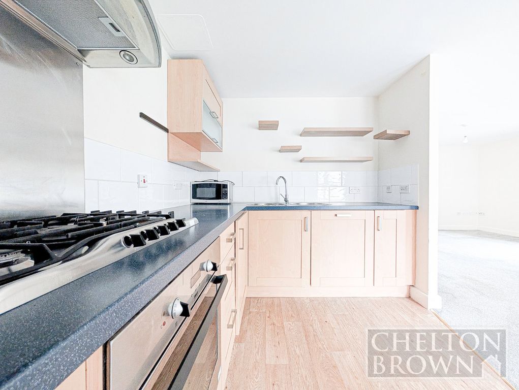 Property photo 2 of 24 Kitchen