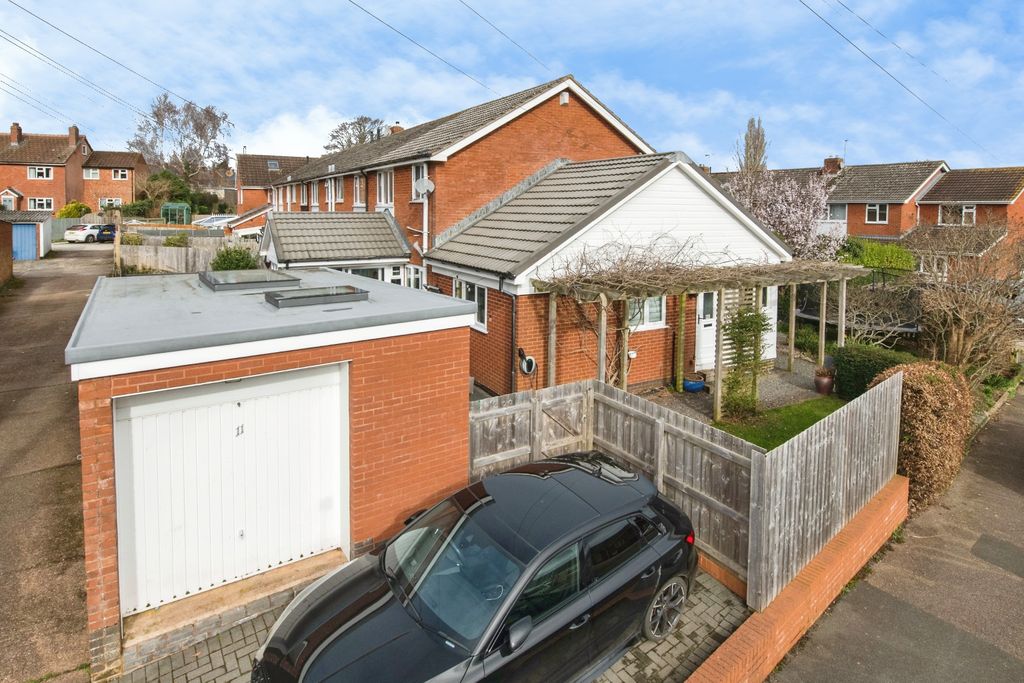 Property photo 3 of 22