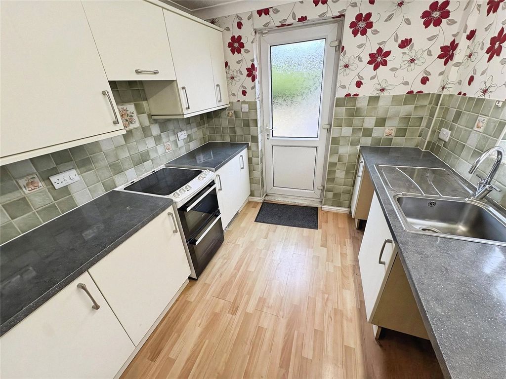 Property photo 2 of 18 Picture No. 20