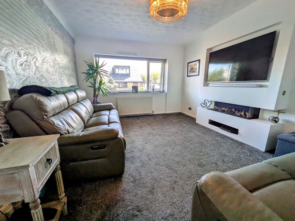 Property photo 2 of 19 7Fbdb8F39854589F9Cdb5Bfa430A3F34Fbe8A69B.Jpg