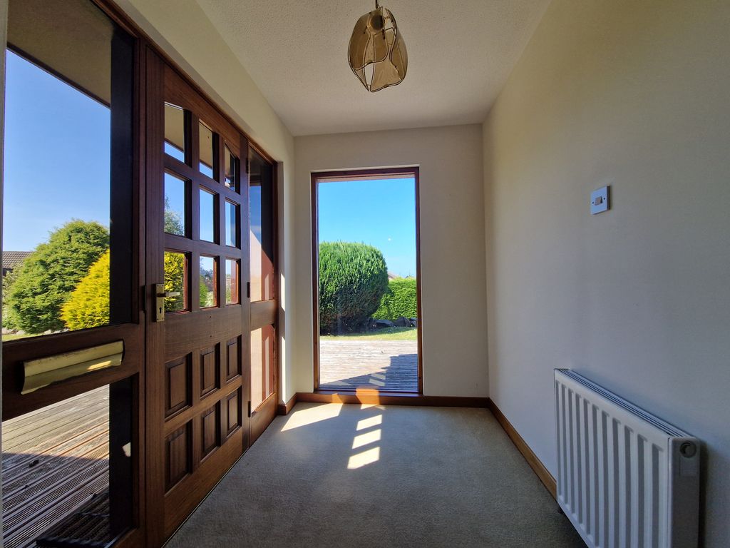 Property photo 2 of 24