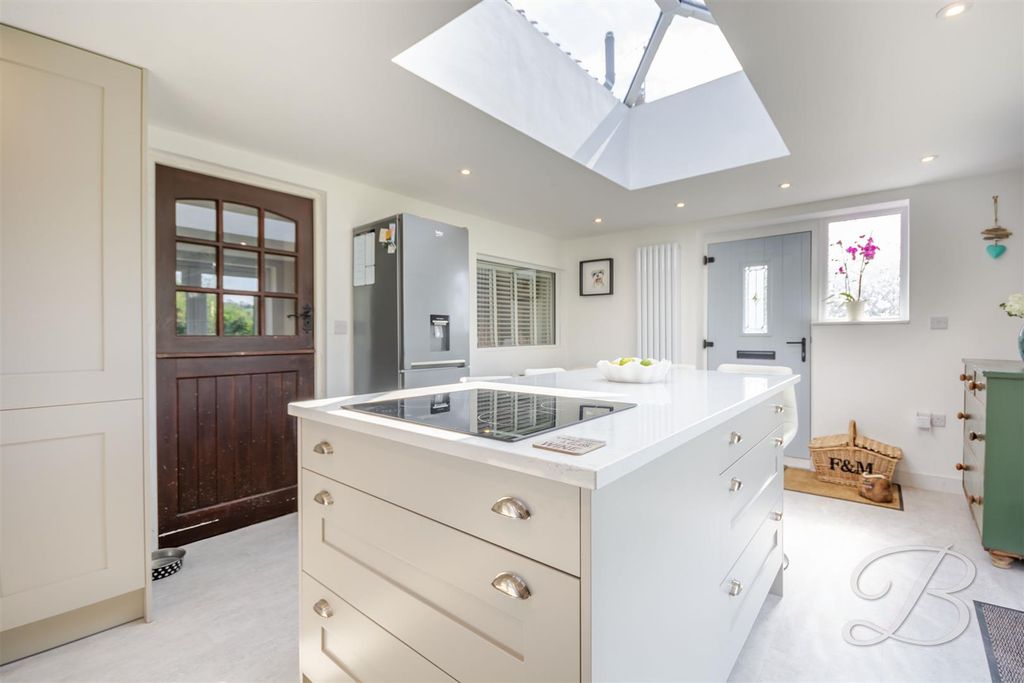 Property photo 2 of 40 Ccltd-2.Jpg