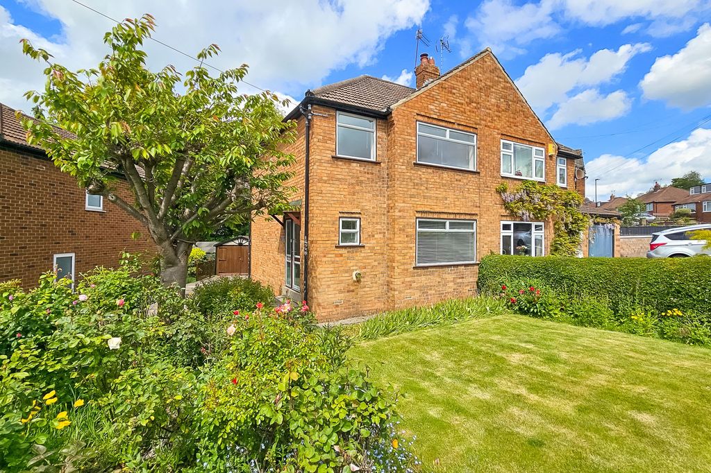 Additional image 5 of 3 bed semi-detached house for saleDuncan Street, Harrogate HG1