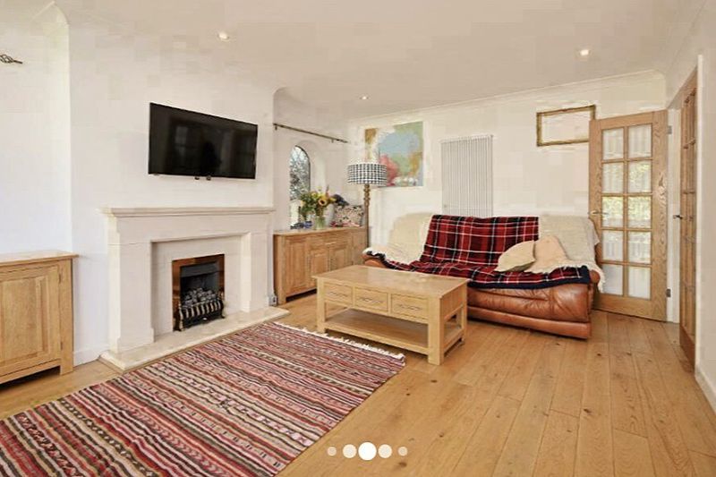 Property photo 3 of 14 Photo 4