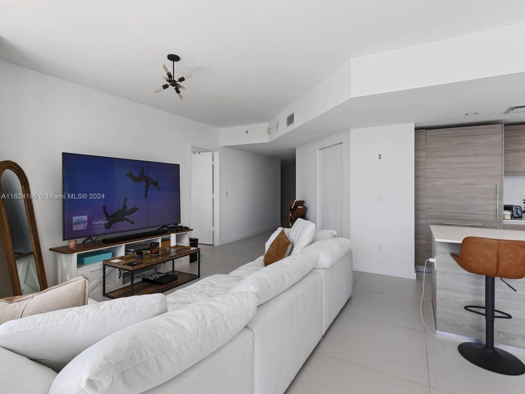 Property photo 3 of 25 <Alttext/>