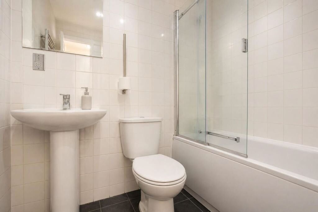 Property photo 3 of 3