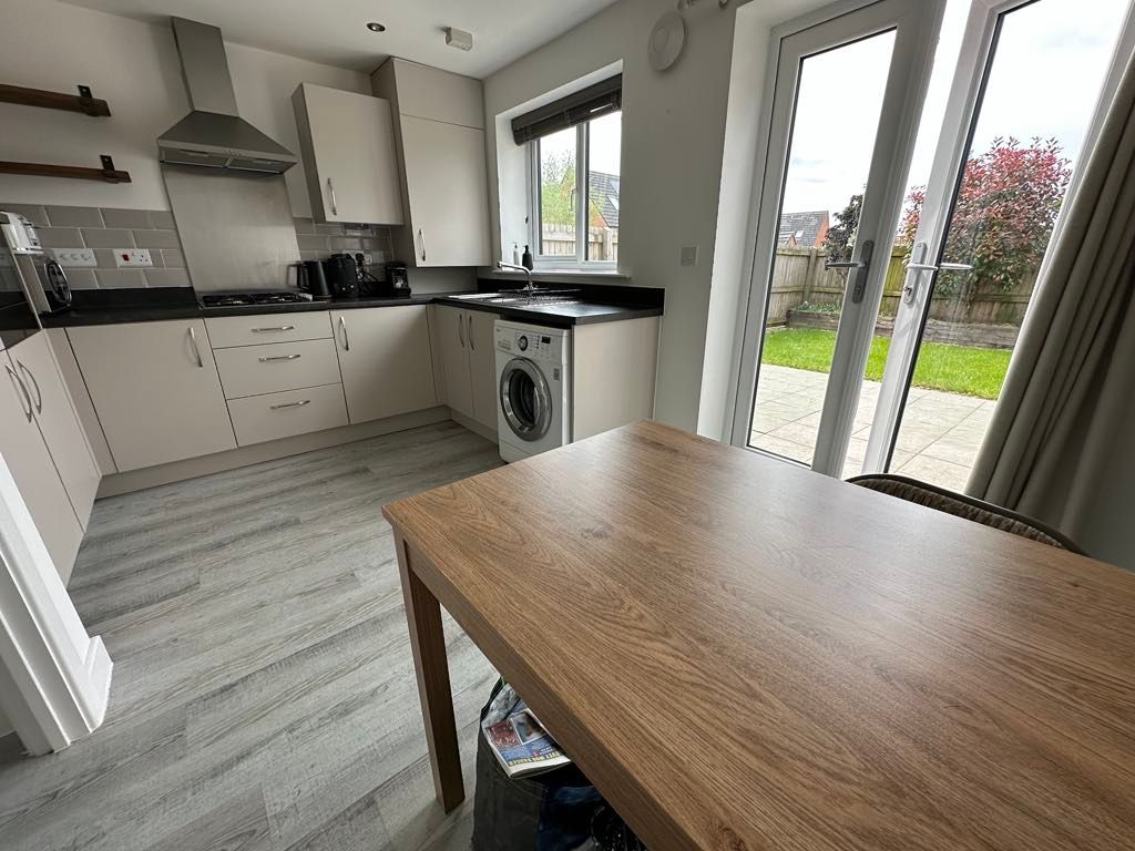 Property photo 2 of 12 52B5B91F-c4Af-474d-B7Da-4A5Eeb6c851F