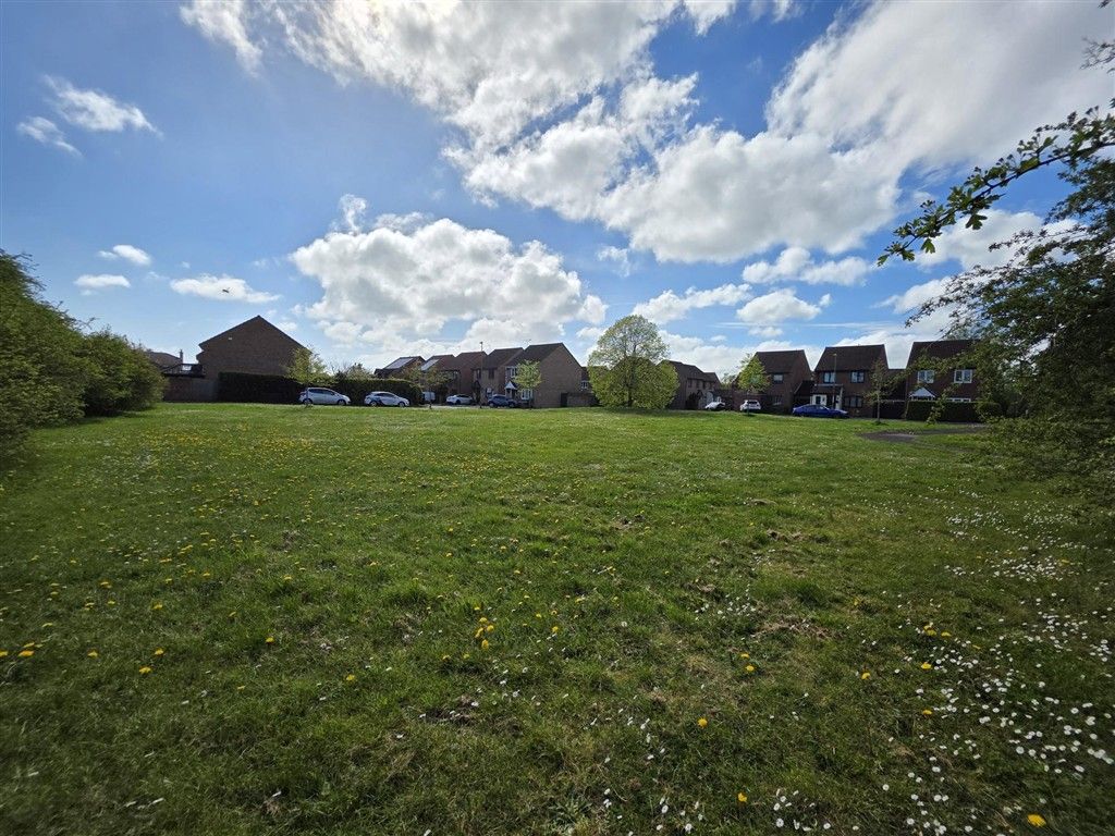 Property photo 2 of 5