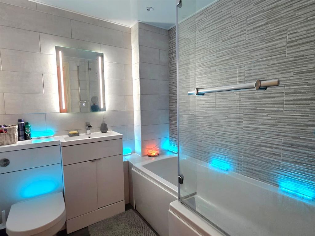 Additional image 5 of 2 bed flat for saleCork House Marina, Swansea SA1