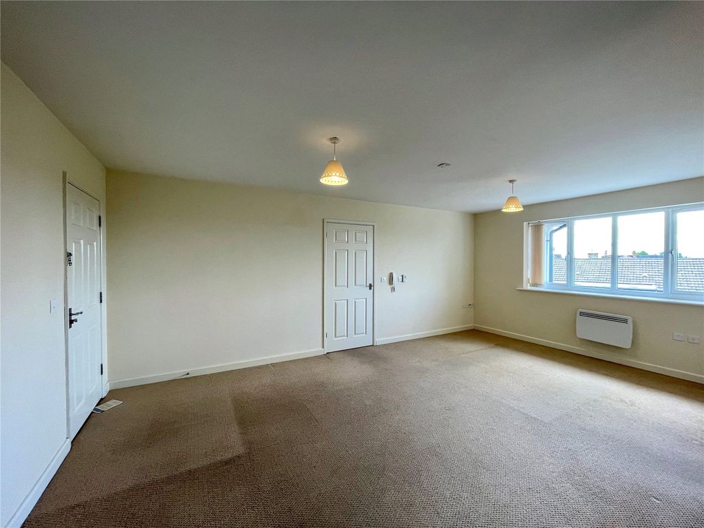 Property photo 3 of 7 Picture No. 02