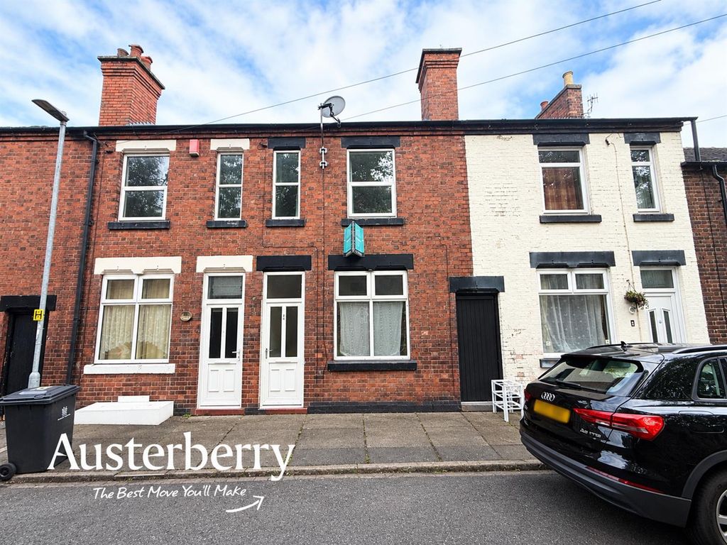 Property photo 1 of 11 24 Knowle.Jpg