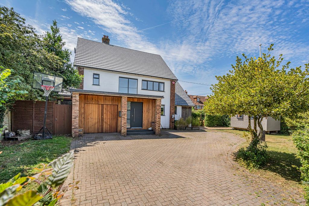 Property photo 1 of 21 Picture No. 14
