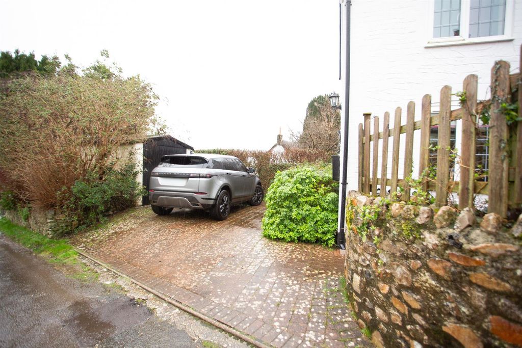 Property photo 2 of 17 Derb7964.Jpg