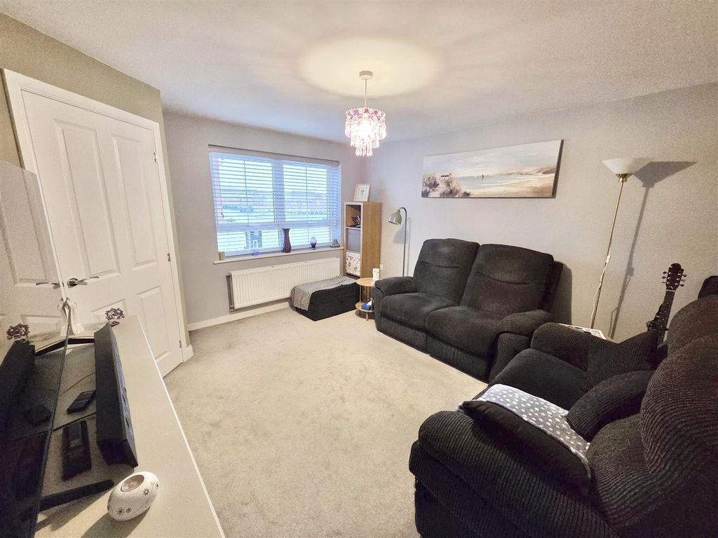 Property photo 2 of 13 Untitled-3.Png