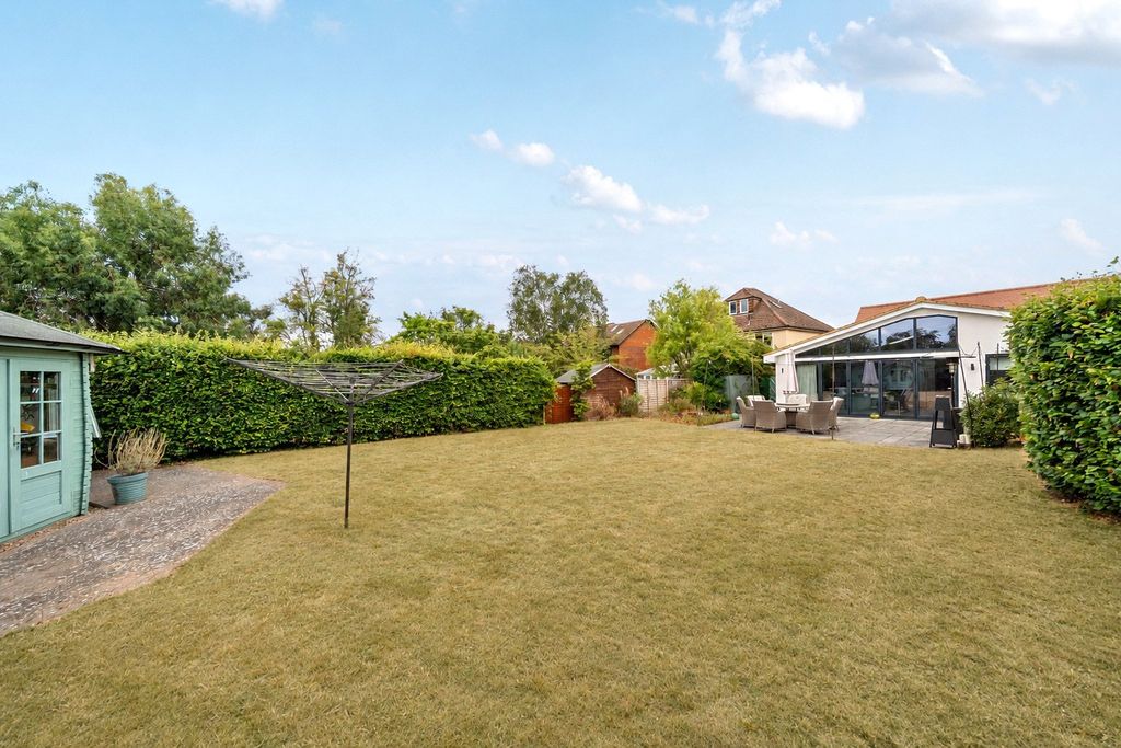 Property photo 3 of 18 Picture No. 27