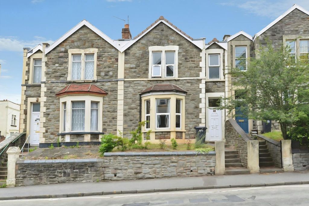 Property photo 1 of 30 117369A6-Front 20Shot 203.Jpg