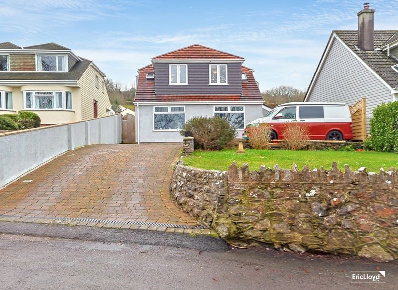 Property photo 1 of 20 Photo 14