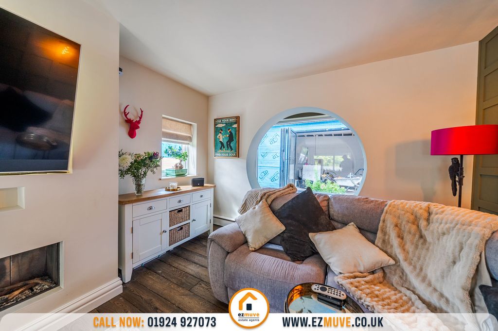 Additional image 6 of 5 bed detached house for saleHenley Avenue, Dewsbury WF12