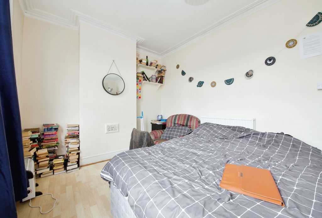 Property photo 3 of 17 Img_0360