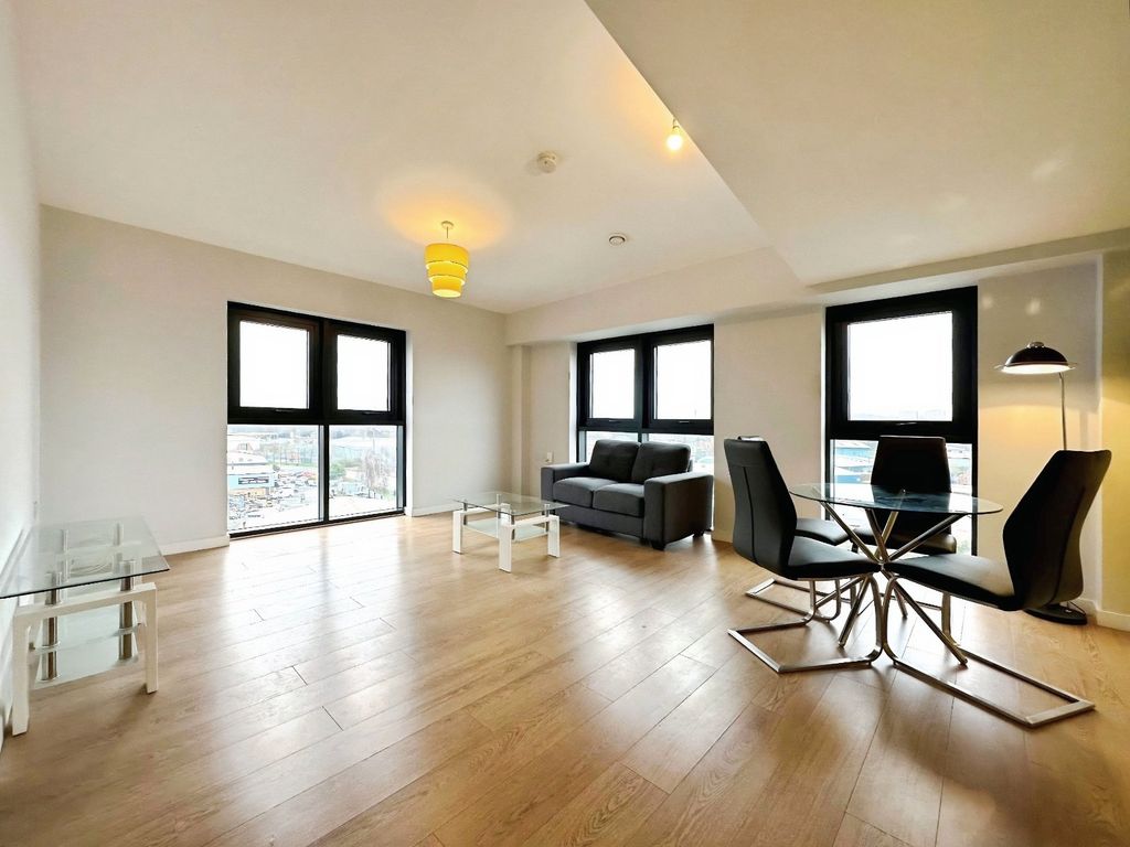 Property photo 2 of 7 Picture No. 10