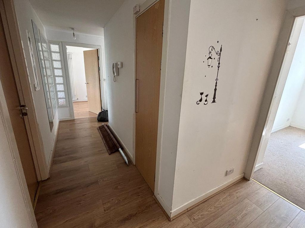 Property photo 2 of 11 Picture No. 02