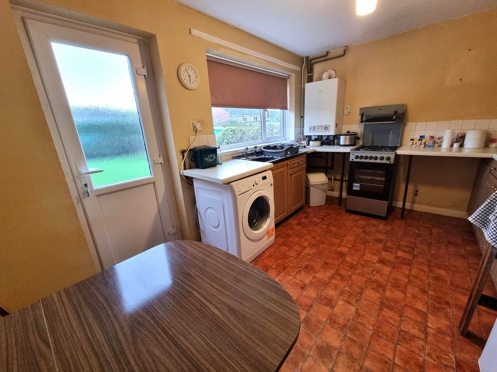 Property photo 3 of 14 Kitchen/Breakfast Room