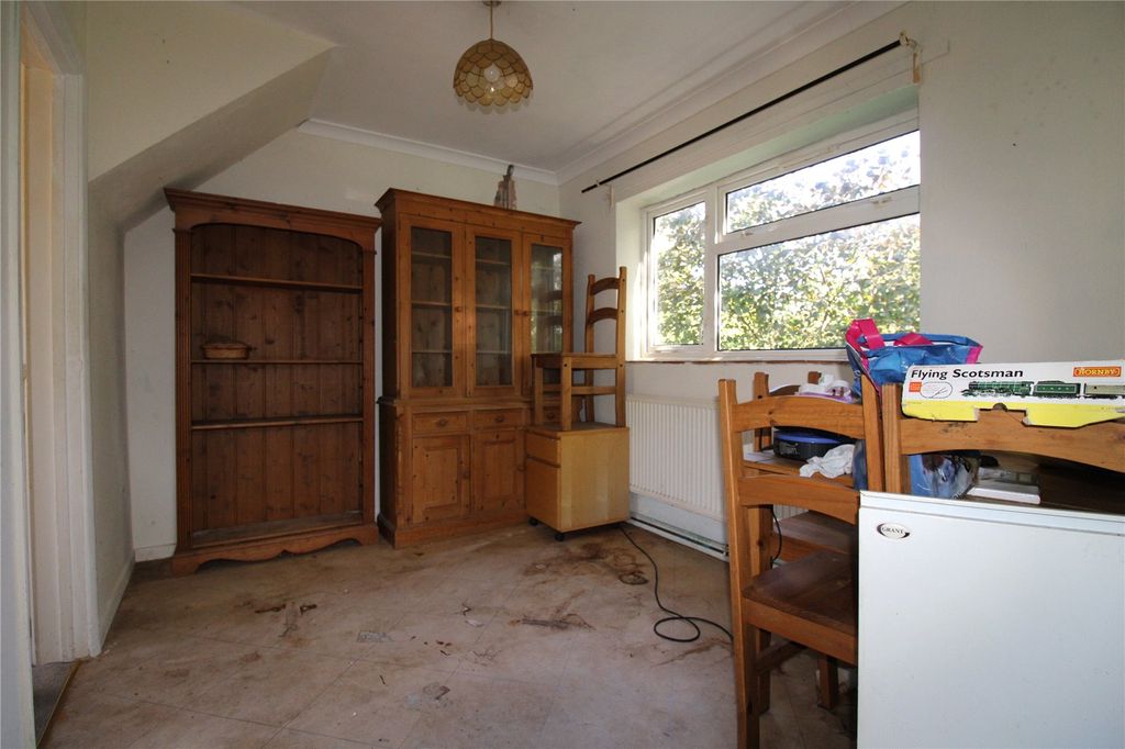 Property photo 3 of 5 Picture No. 12