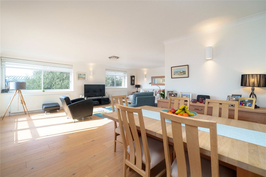 Property photo 3 of 13 Picture No. 03