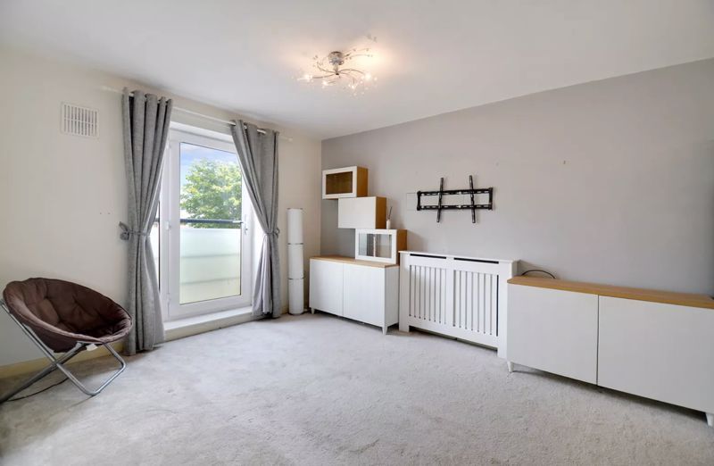 Property photo 2 of 15 Open Plan Living