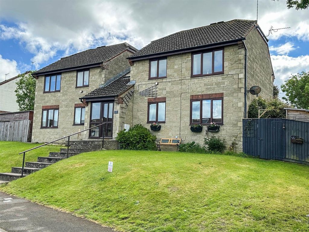 Property photo 1 of 12 14.Jpg