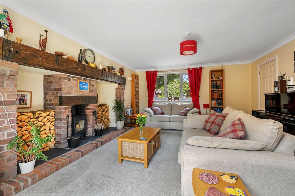 Property photo 2 of 16 Picture No. 05