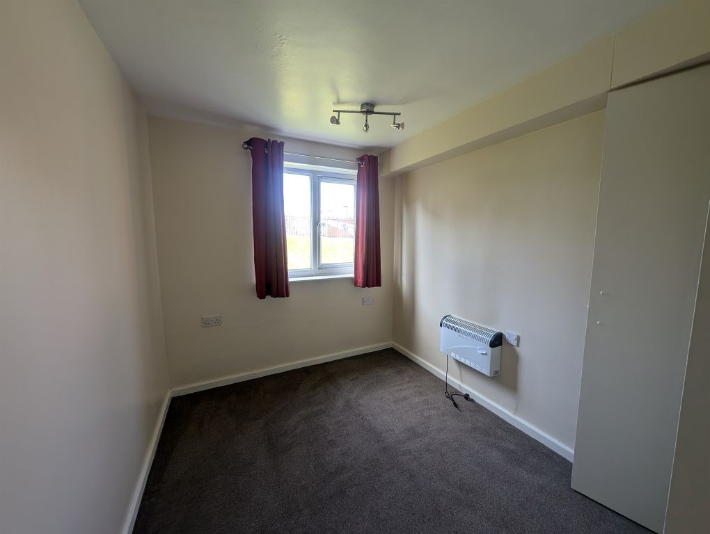 Property photo 3 of 5