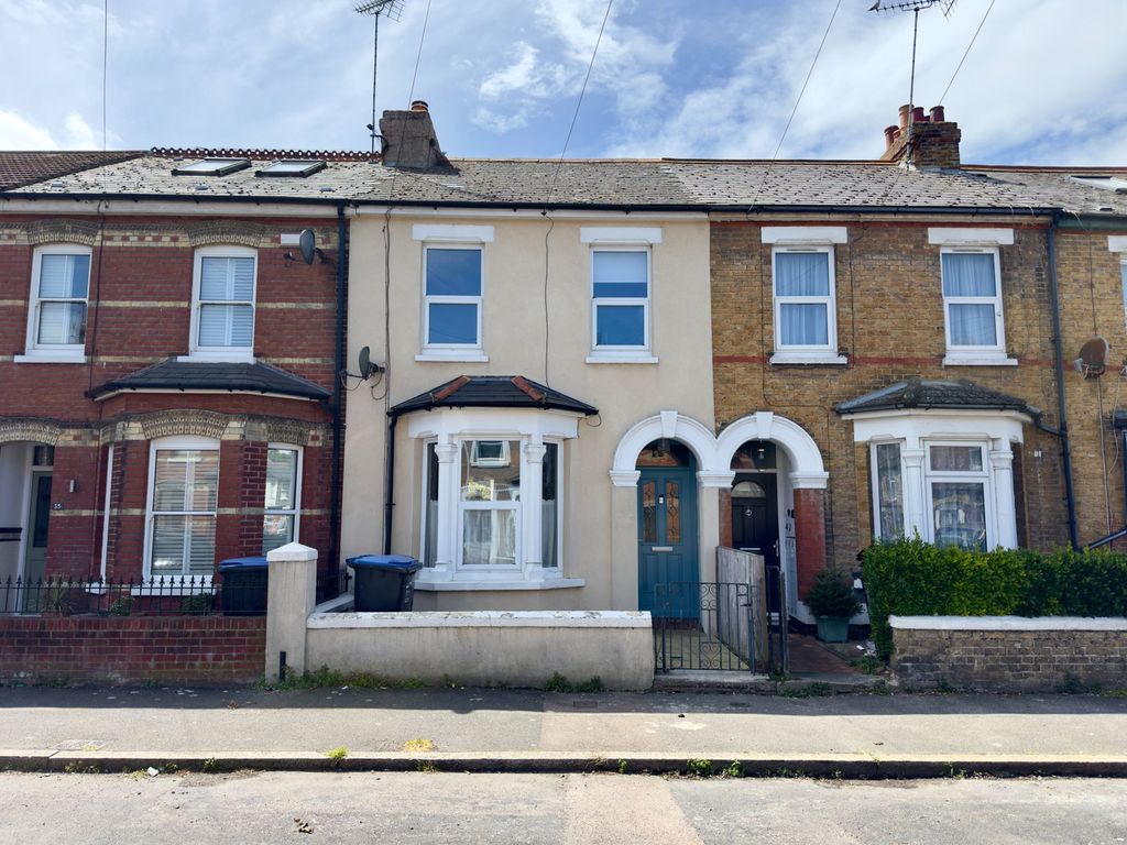Property photo 2 of 27